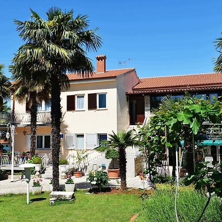 Apartments Nela Poreč Zewnętrze zdjęcie