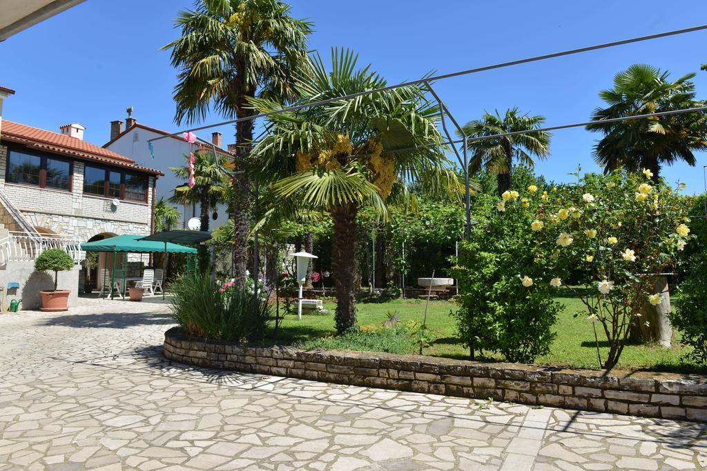 Apartments Nela Poreč Zewnętrze zdjęcie