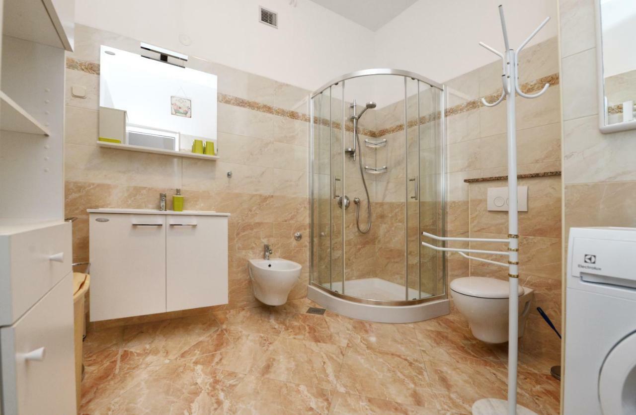 Apartments Nela Poreč Zewnętrze zdjęcie