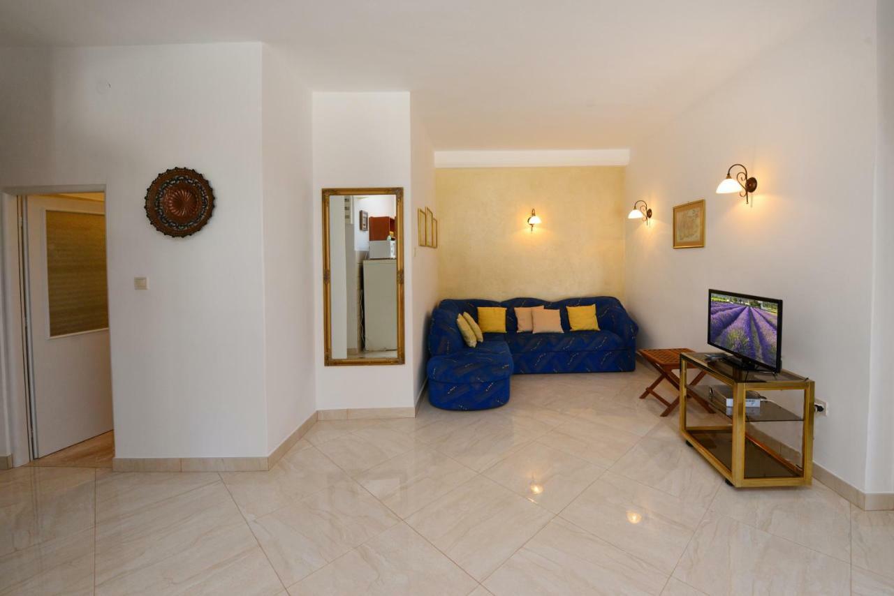 Apartments Nela Poreč Zewnętrze zdjęcie